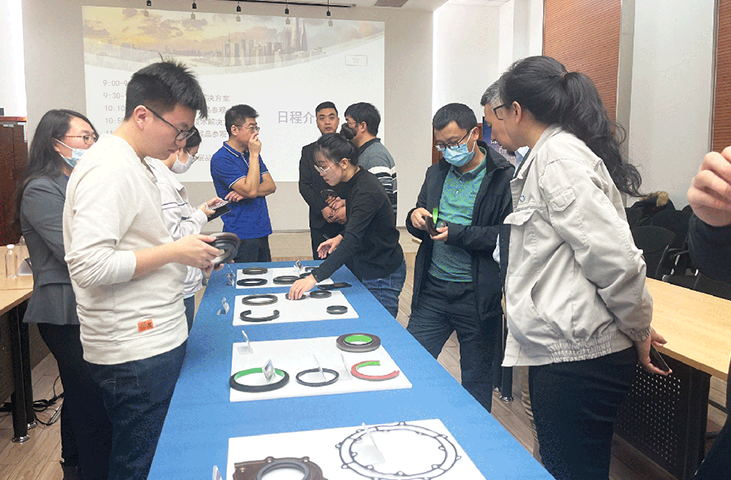 z6尊龙官方网站携手一汽解放举办技术交流日，引领商用车技术发展